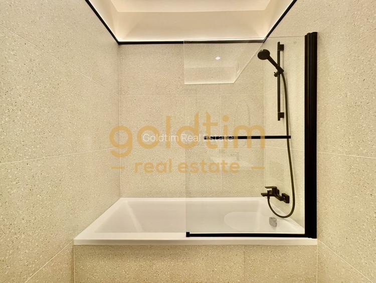 NOU/ FIRST RENT/ SCOALA AMERICANA - 13