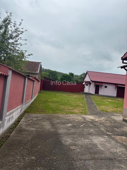 Casa de vanzare in Dobra - 2
