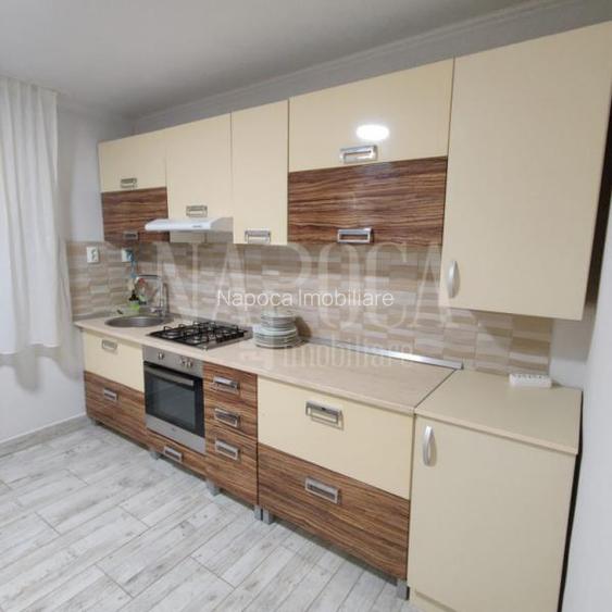 Apartament 4 camere de vanzare in Rogerius Oradea, Oradea - 2