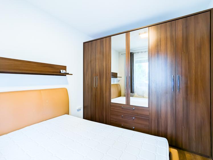 2 camere mobilat utilat la 5 min de Coresi Shopping Resort