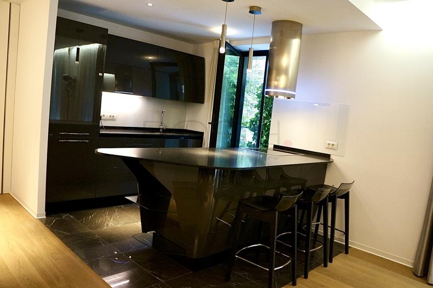 Duplex de lux 4 camere, terasa 80mp, 2 locuri parcare, Herastrau