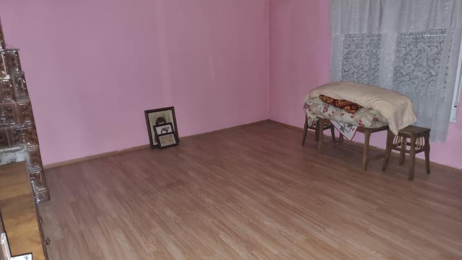 Casa, 740 mp, teren 1300 mp, zona Brestei