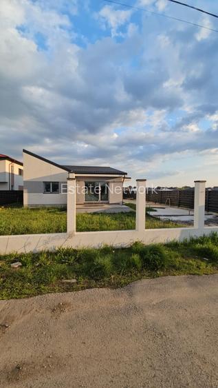 Casă parter 3 camere, 2 băi, teren 310 mp | Tunari - 22