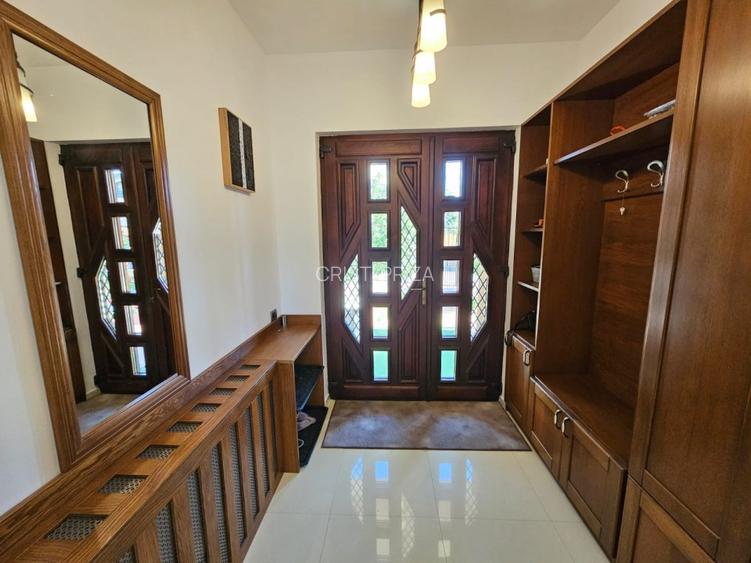 Casa cu piscina - Chiajna (6 dormitoare - 6 bai - 2 livinguri) - 31