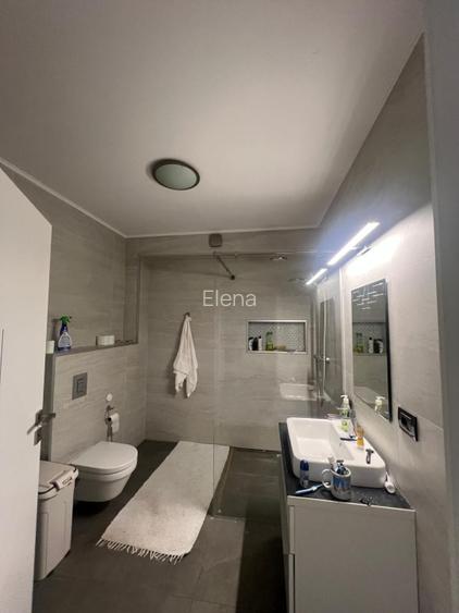 Casa mijloc triplex mobilată  - 6