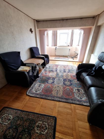 Apartament 4 camere de vanzare decomandat 90mpu zona Central Sibiu - 3