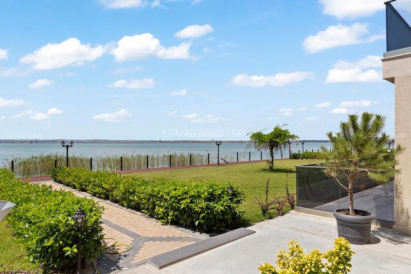 0% COMISION - FRONTAL SIUTGHIOL - 3 CAMERE - PARCARE SUBTERANĂ - 15