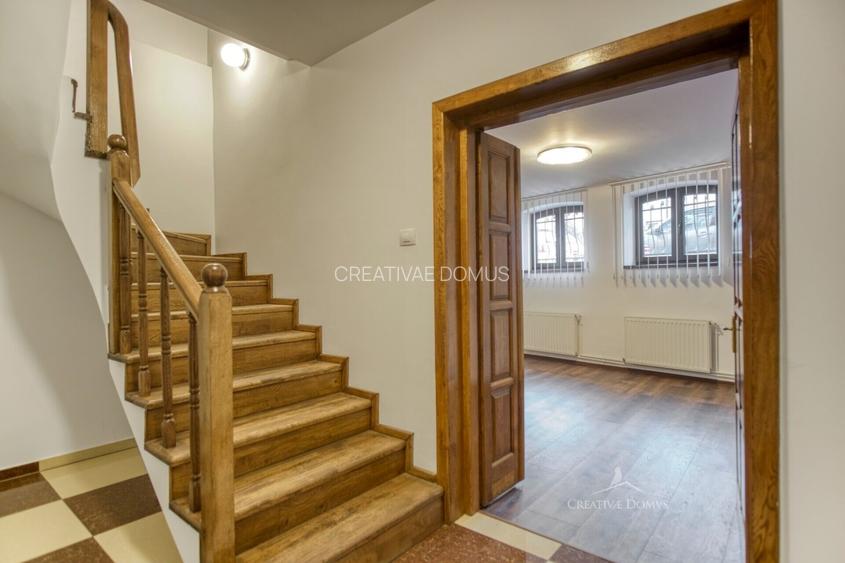 Piata Pache Protopopescu - Casa cu 11 camere si doua locuri de parcare - 15