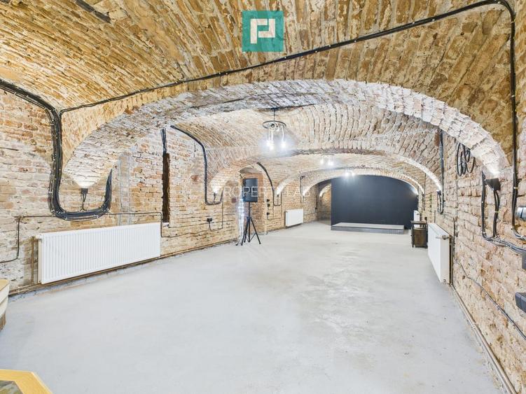 Eleganță subterană - pivniță exclusivistă Arad - 42