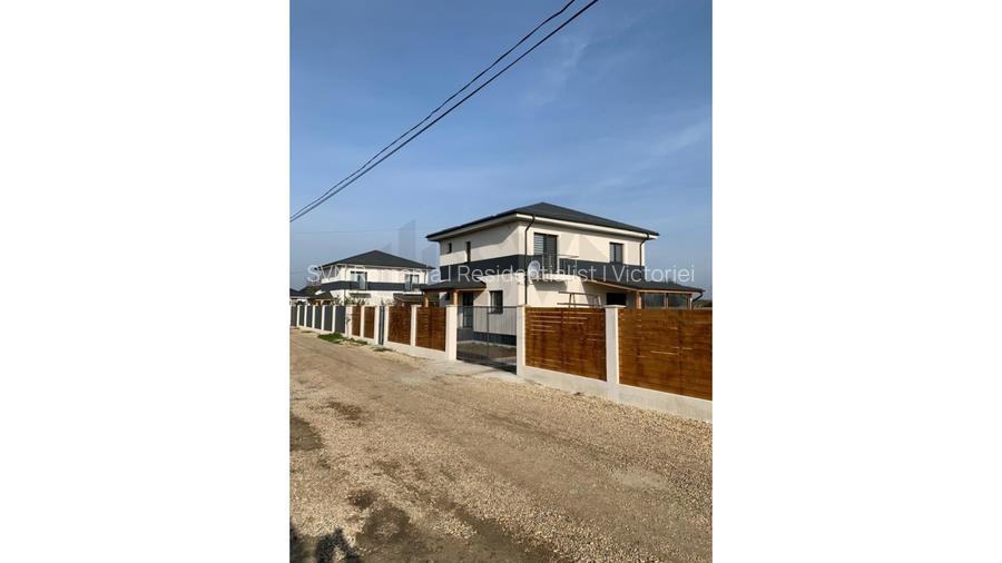 REV2005495 Casa cu teren in centru Sabareni - 16