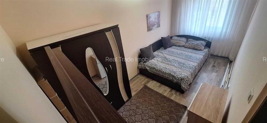 Apartament 2 camere decomandat etajul 2 Tractorul - 3
