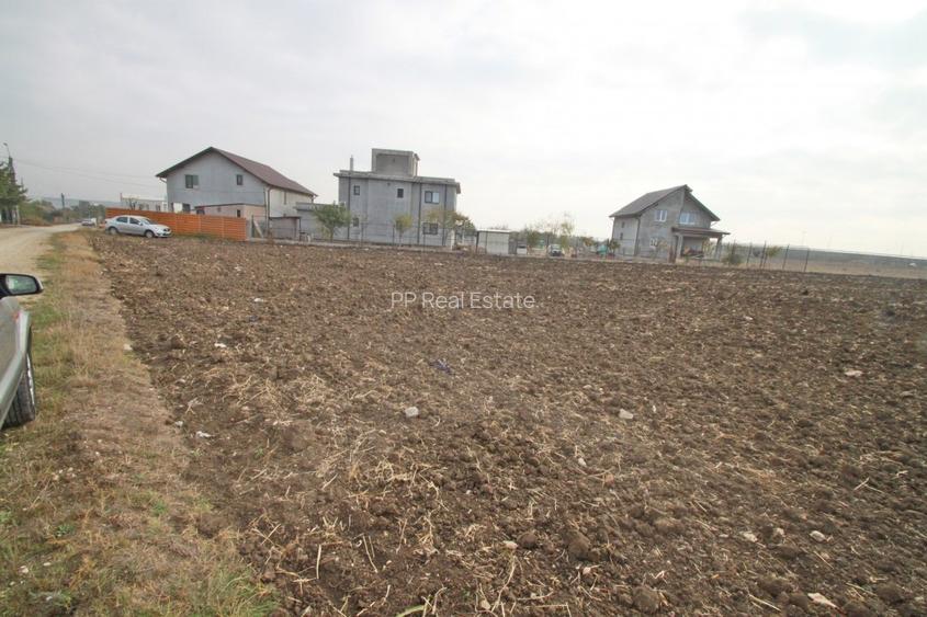 Teren intravilan - 17000 mp - zona Lazu - 7