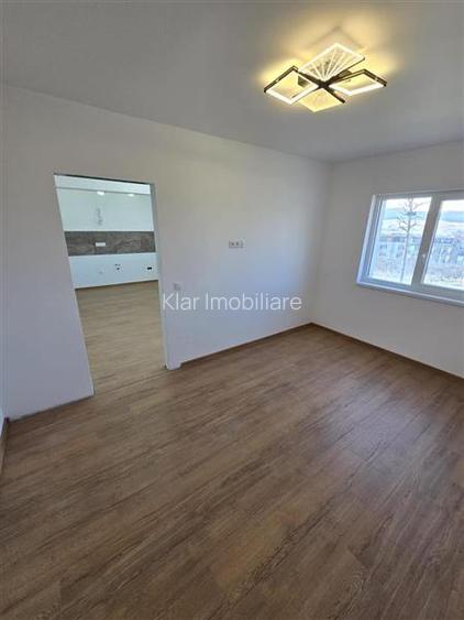 Apartament 3  camere zona Petrom - 9