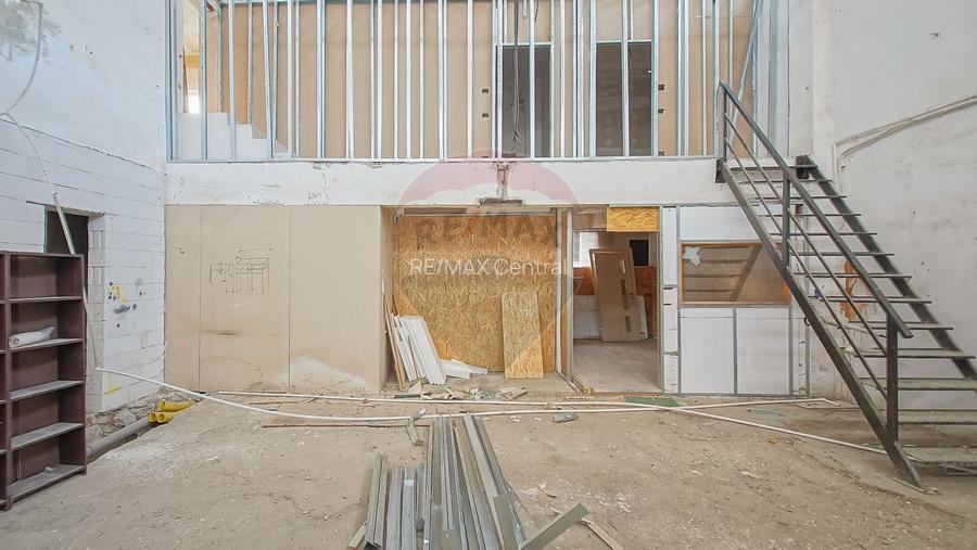 Spațiu industrial de 494mp de vânzare în zona Uzina 2 - 4