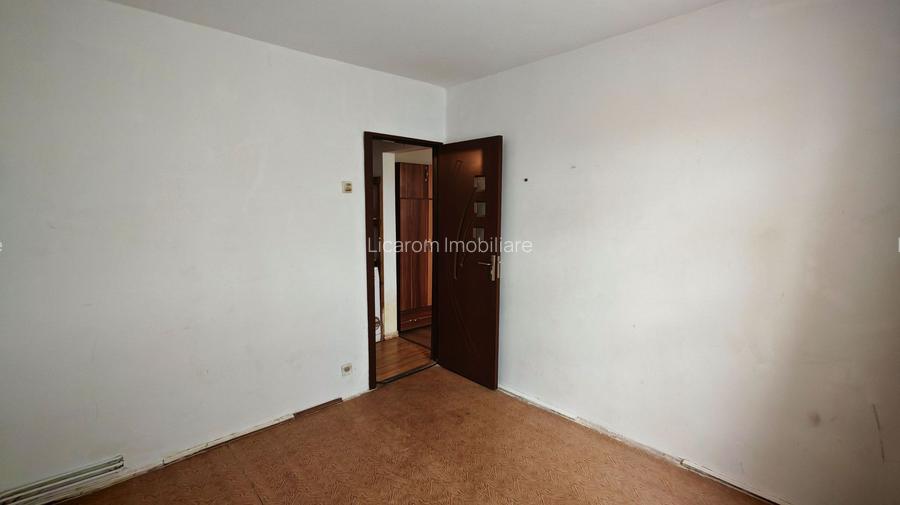 Apartament 2 camere,parter,semidecomandat,zona Coca Cola - 12