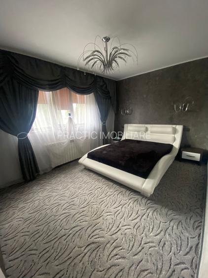 Complex Comercial de Lux –  3 Vile, Salon Evenimente și 2 Piscine - 5