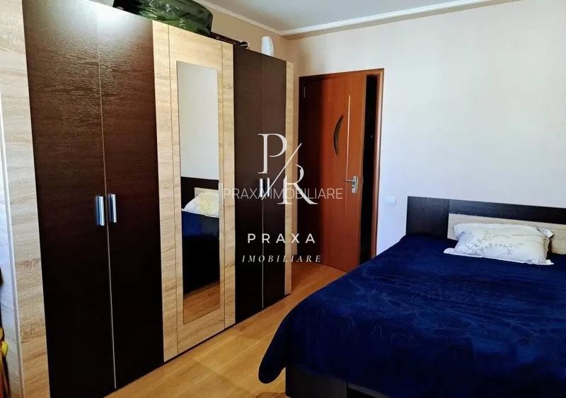 Apartament de vanzare de 3 camere, 72 mp, parcare, zona centrala Eroilor Roka! - 3