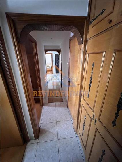 Apartament de vanzare cu 3 camere, zona Fizicienilor - 6