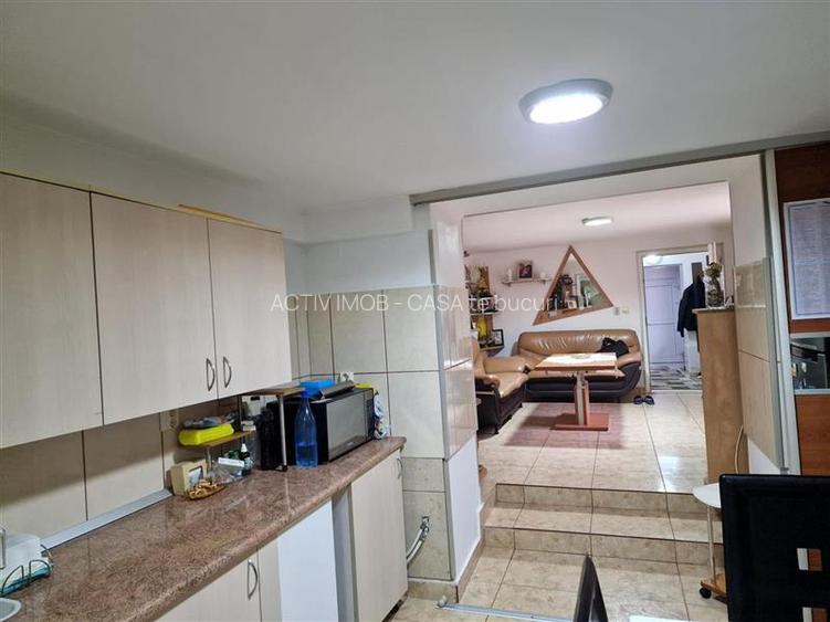 Resita,Casa DUPLEX Central ,P+1+Ms.2 Garaje Comision ZERO Cumparator - 29