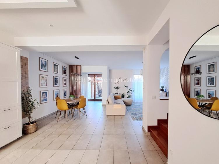 Casa de vanzare American Village, 5 camere, renovata, parcari, statie EV - 2