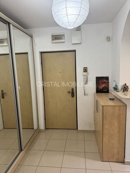 De închiriat apartament 2 camere Calea Văcărești - 6