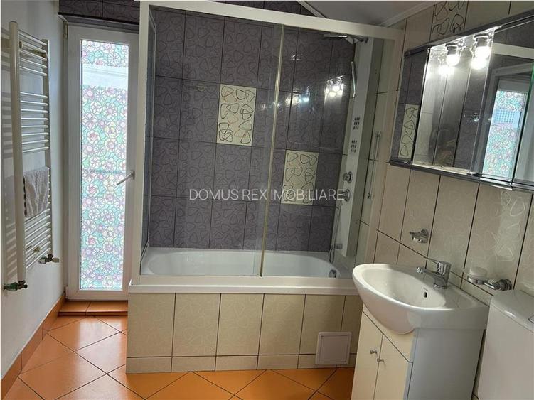 Inchiriez ap.3 camere in casa ,finisat modern, CT, parcare, Centru-str.Paris - 9