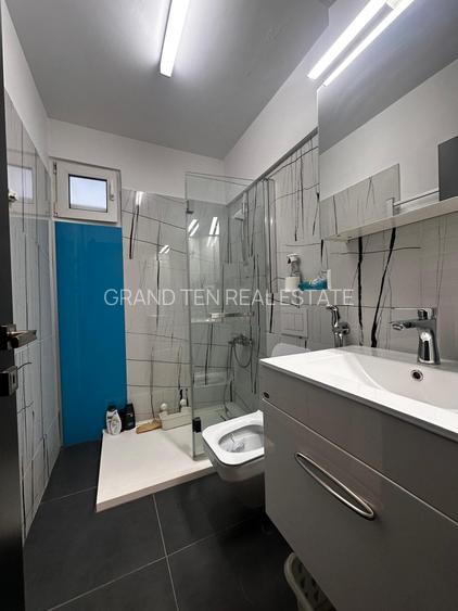 Inchiriere apartament 2 camere semidecomandat,metrou Parc Bazilescu, etaj 1 - 13