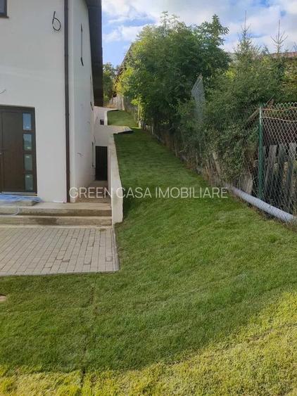 Case individuale , Stolna, in curte privata - 6