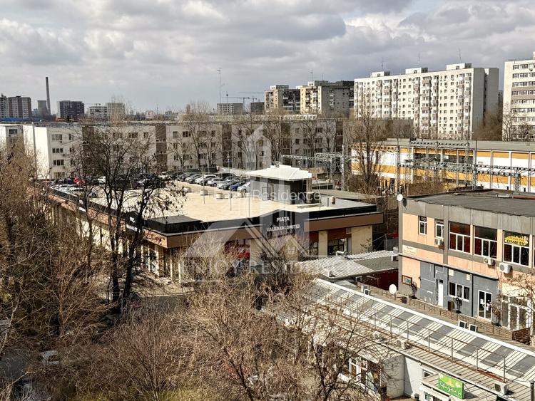 3 Camere circular | 6/10 | Metrou C-tin Brancusi la scara - 16