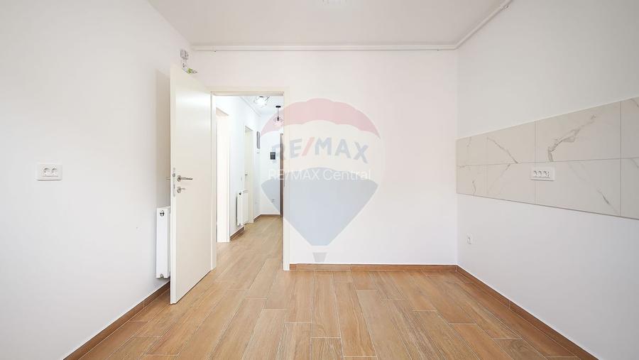 Garsoniera de închiriat. Tractorul - 3