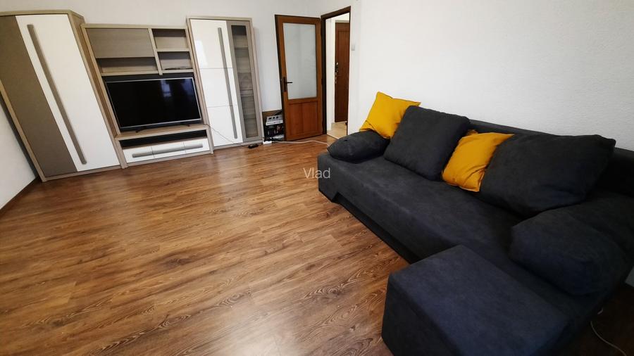 Garsoniera renovata si mobilata Panduri -  41mp utili - 2