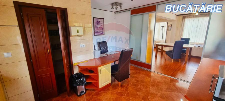 Eleganță și confort într-o casă cu personalitate - 6