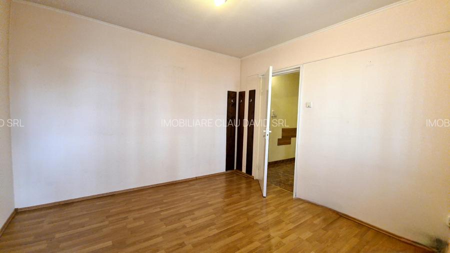 APARTAMENT SEMIDECOMANDAT - B-dul Garii - 4