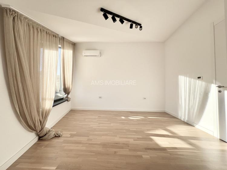 SUPERB / PARTIAL MOBILAT / GRADINA - 33