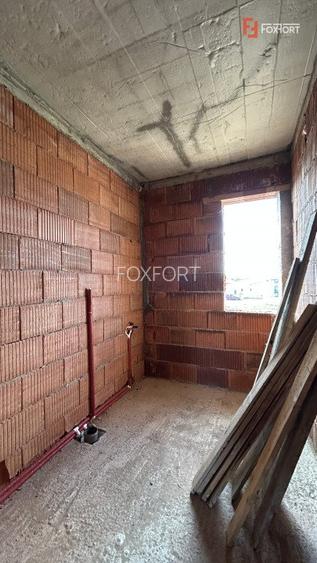 Duplex cu 4 camere Ghiroda zona excelenta - 10