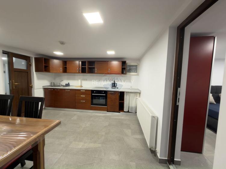 Casă  cu 2 camere de închiriat în zona Dealuri Oradea - 9