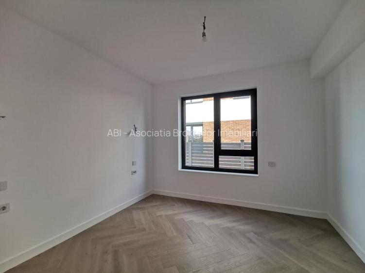 Proprietate exclusivista amplasata pe malul lacului Snagov - 20