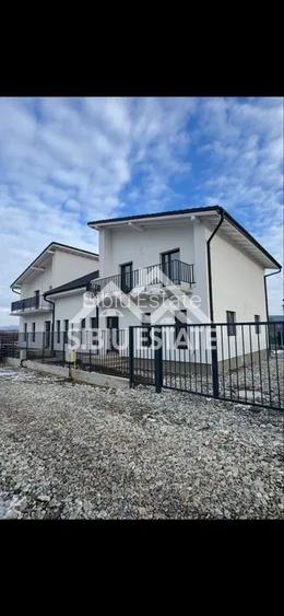 Casa duplex de vanzare 4 camere s.u. 142 mp. - 8