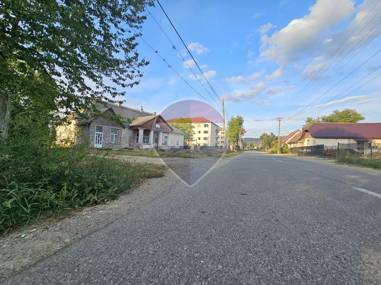 Spațiu comercial de 500mp de vânzare