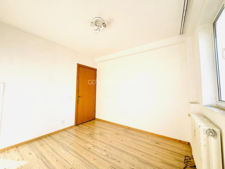Apartament spațios TITAN,  proximitate metrou 1 Dec,  str.Steriadi - 8