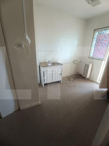 Apartament cu 4 camere, 98 mp, zona Colentina  - 10