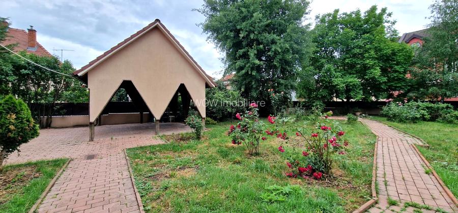 De vanzare casa individuala 960 mp teren in Sibiu - 2