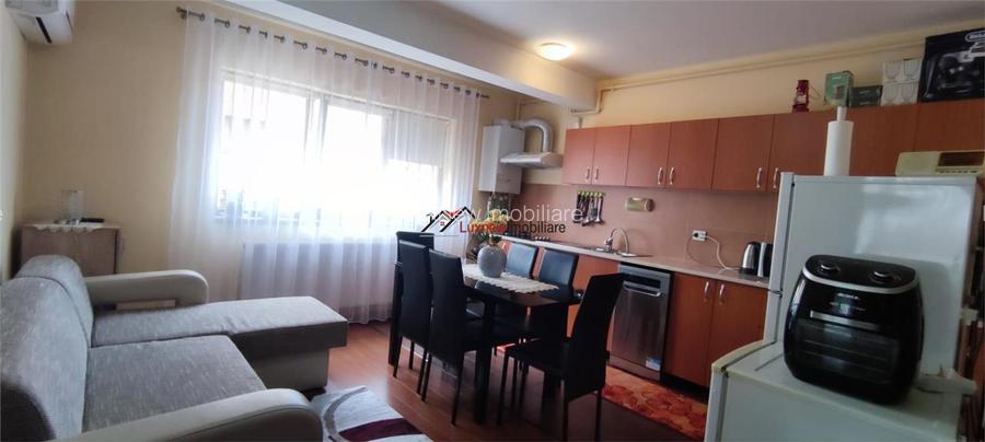 Apartament cu 3 camere, 51 mp plus balcon 6 mp etaj intermediar, zona Stejarului - 3
