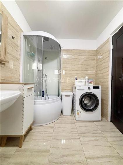 Exclusivitate! Casa de vanzare spatioasa, pozitie buna - intrare Sanpetru, Braso - 9