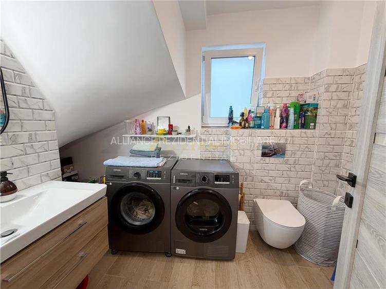 Vila individuala P+1E - 4 camere 3 bai + dressing - 484mp teren - 14