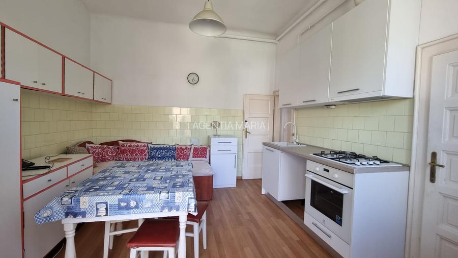 Casa individuala cu teren 421 mp zona Titulescu 119000 Euro - 6