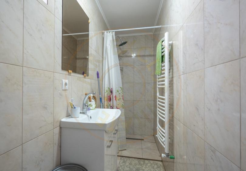 De Vânzare Casă Vânătorilor 9 ari teren