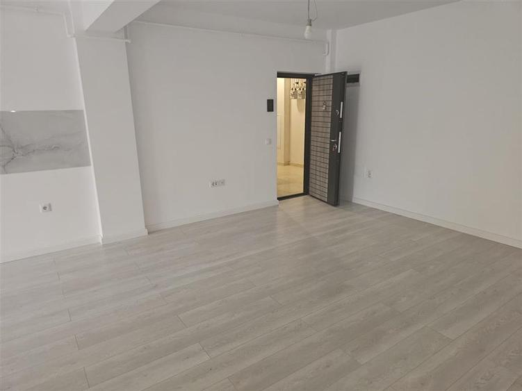 COMISION 0% Apartament cu 2 camere si gradina vizavi de Mall Moldova