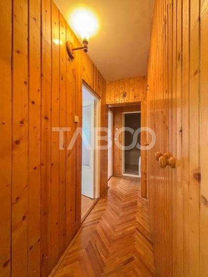 Apartament 3 camere cu balcon la etaj intermediar in Manastur zona Big
