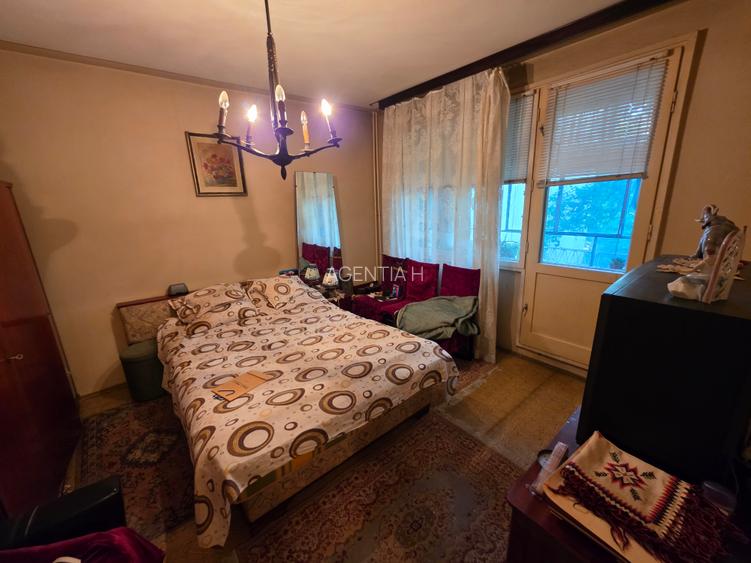 Vanzare 3 camere Drumul Taberei Aleea Lunca Siretului etaj 1/4 decomandat